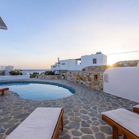 Helen Beach Front Luxury Villas Kastraki  Exterior photo