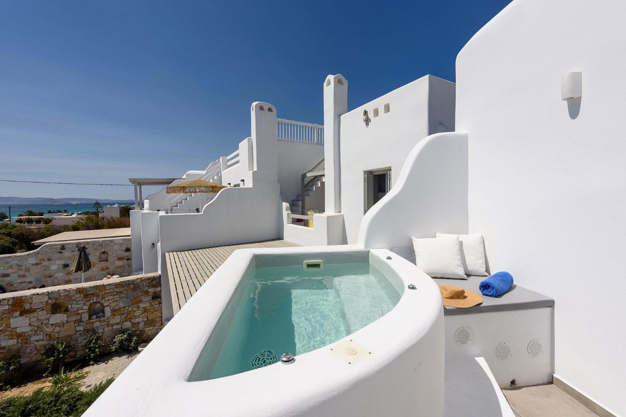 Helen Beach Front Luxury Villas Kastraki  Exterior photo