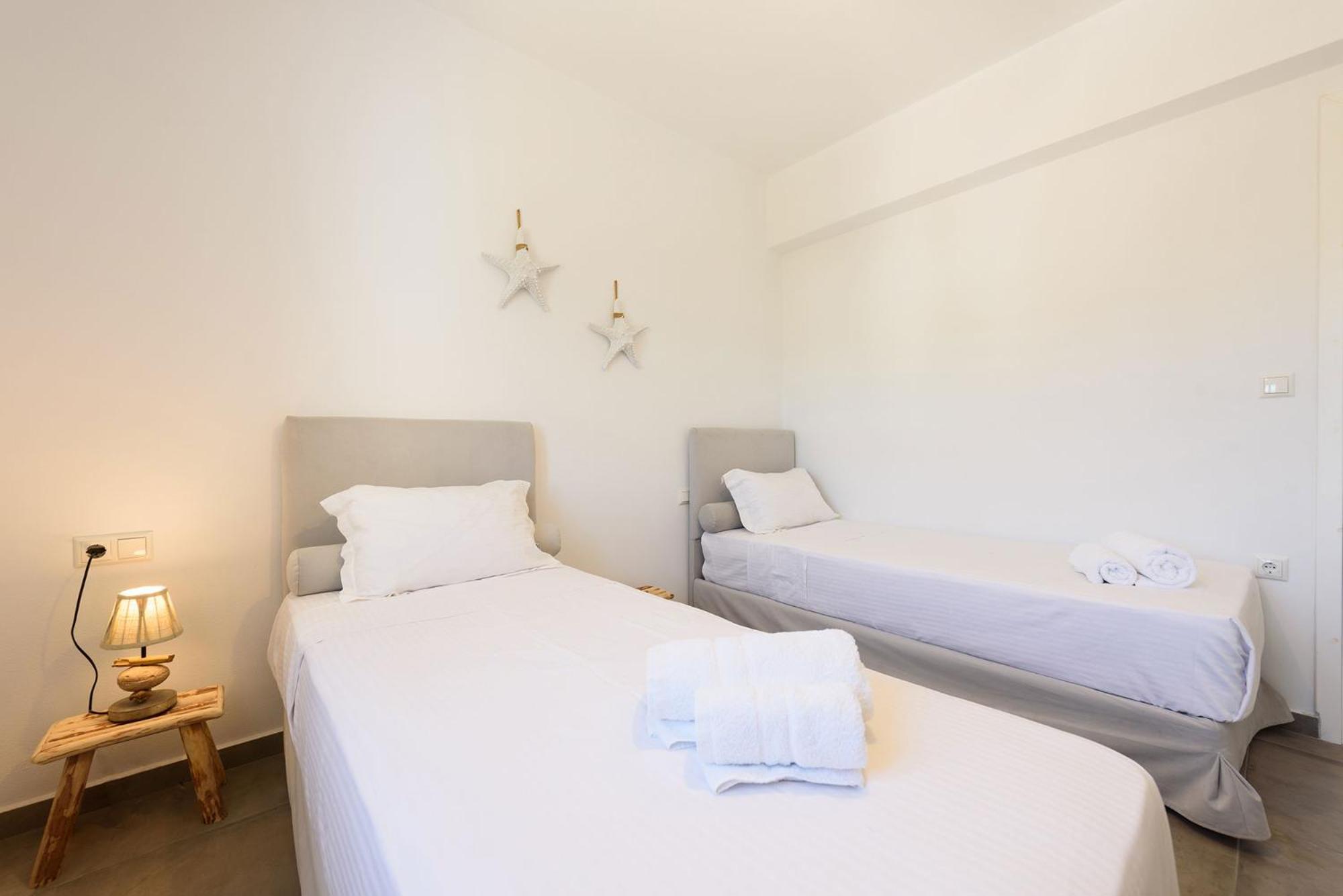 Helen Beach Front Luxury Villas Kastraki  Exterior photo